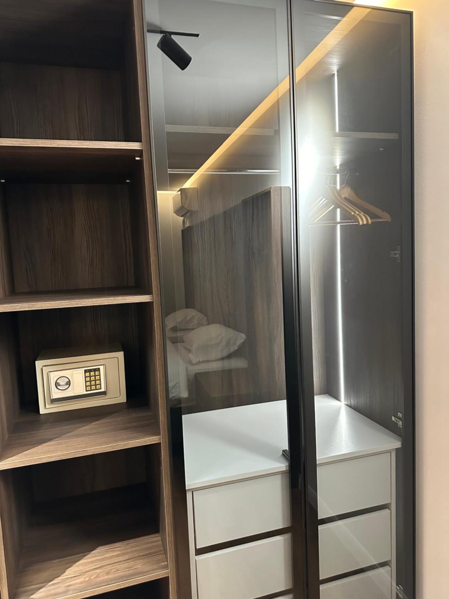 Hotel Europa Prishtina 普里什蒂纳 外观 照片