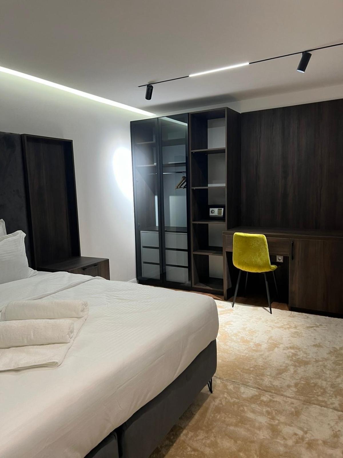 Hotel Europa Prishtina 普里什蒂纳 外观 照片