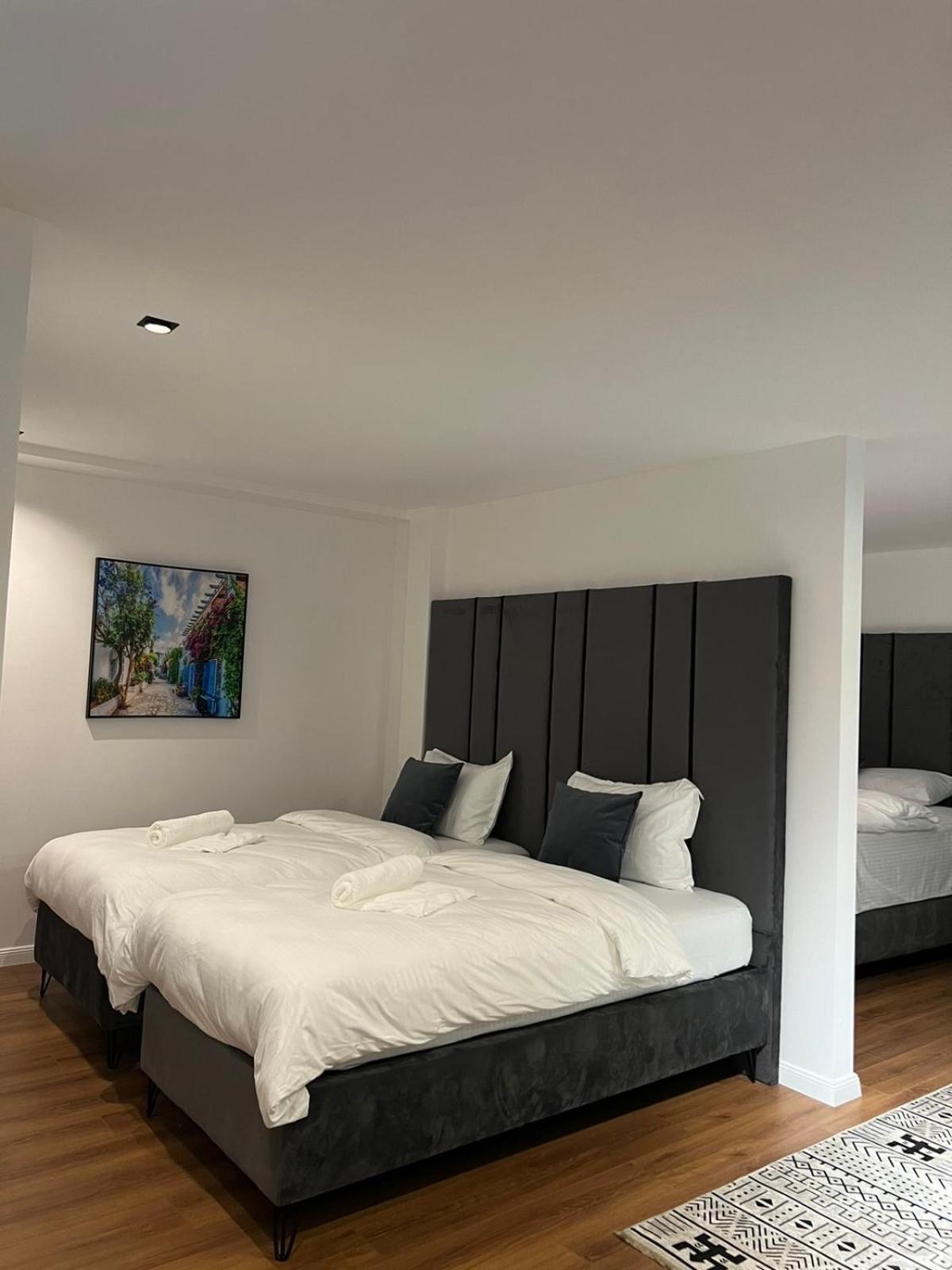 Hotel Europa Prishtina 普里什蒂纳 外观 照片